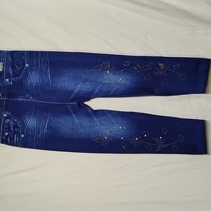 Capri Rhinestone And Pearl leggings That Look Like Jeans
